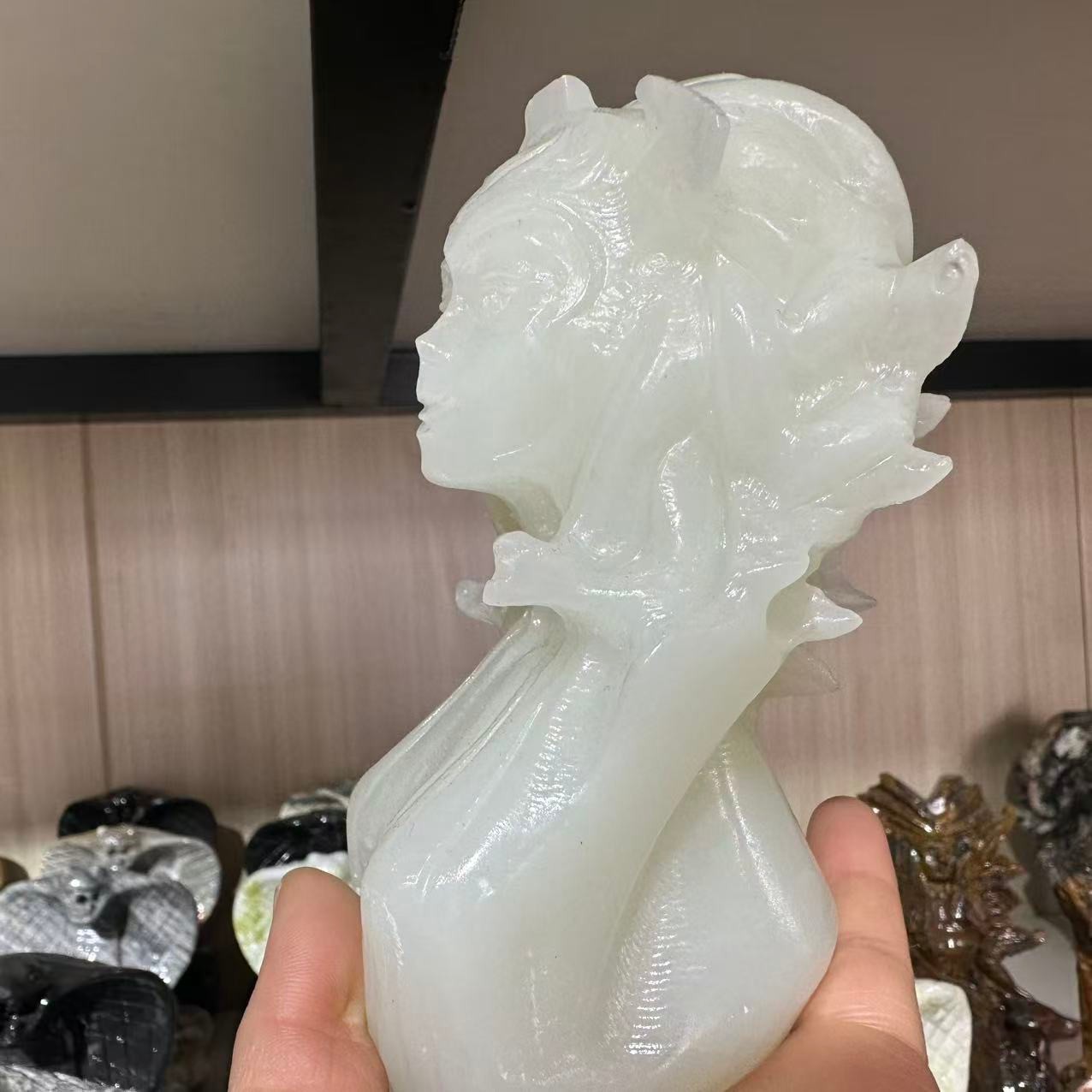 1pc Natural Afghan jade Quartz Carved Medusa Skull Crystal Reiki Healing Decor