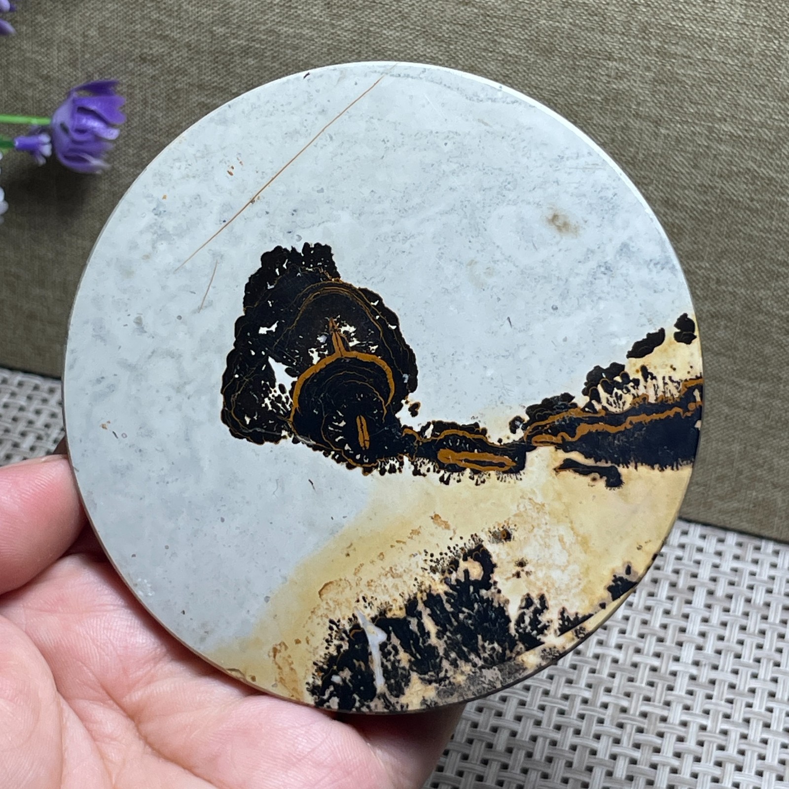 160g Natural Chinese painting stone crystal ornaments for home decoration Round