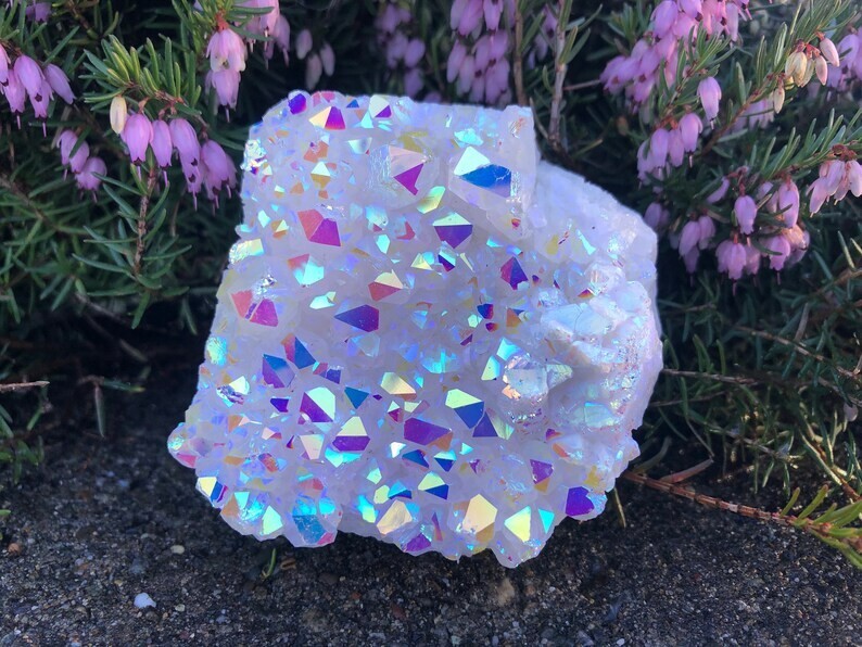 80-100g Aura Quartz Crystal Healing Cluster Natural Mineral Rocks Specimen Gift