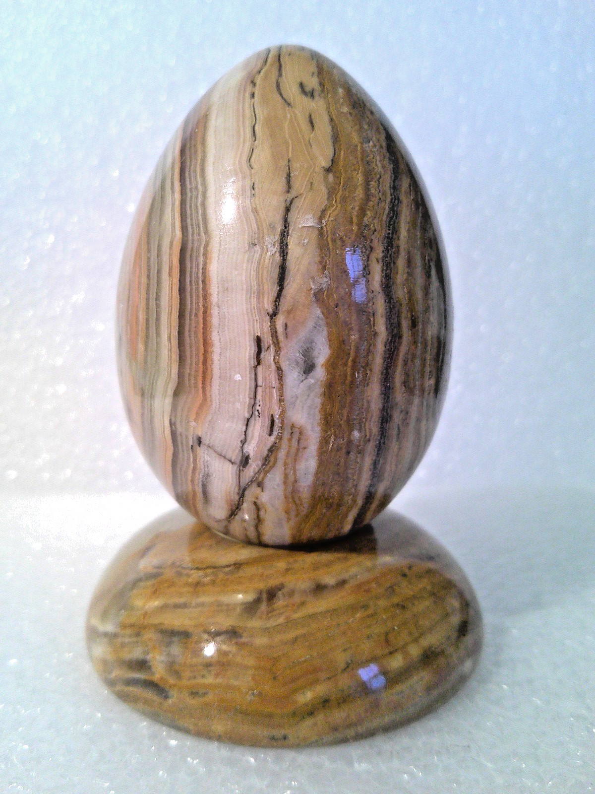 POLISHED MARBLE EGG WITH MATCHING STAND