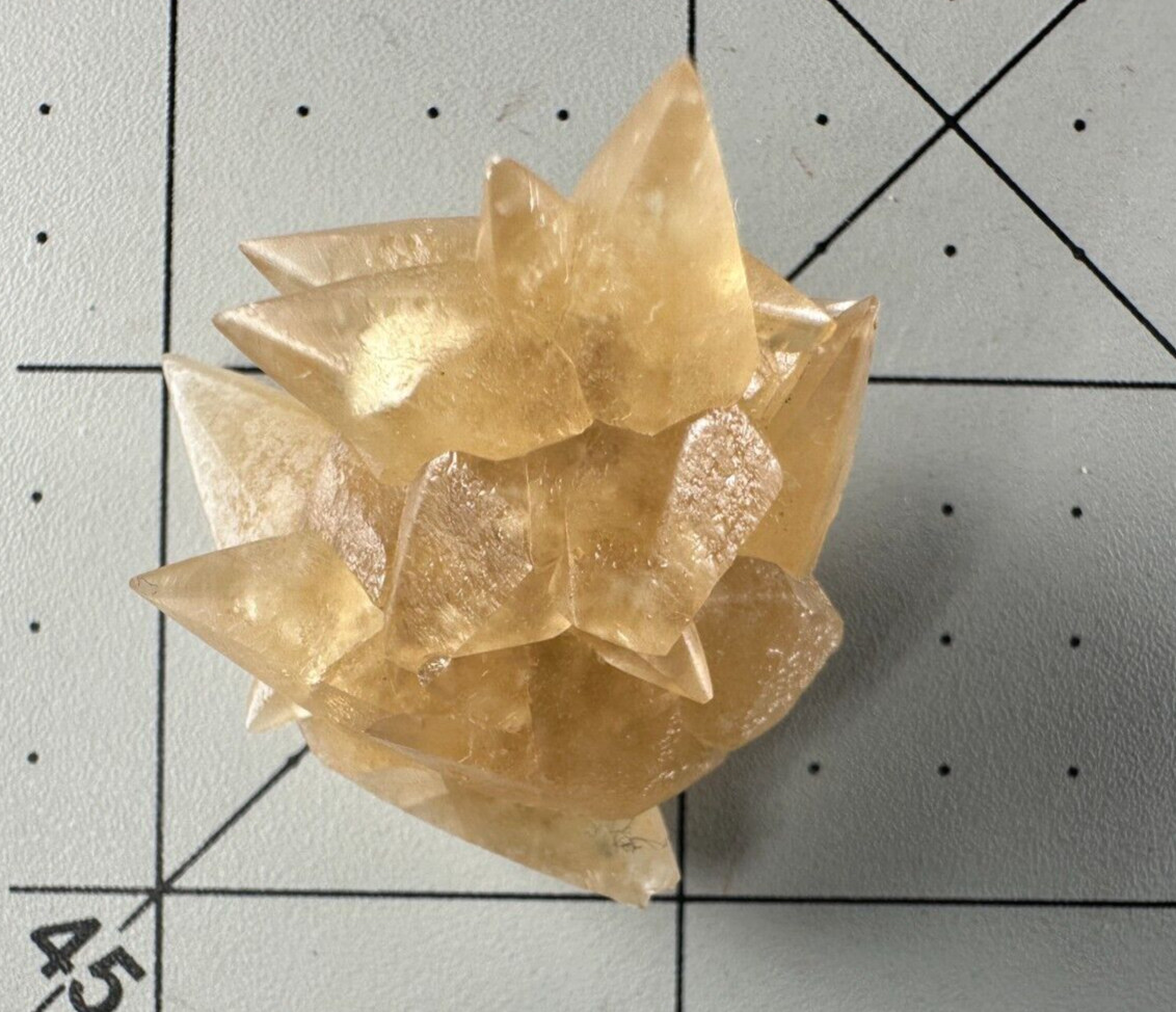 ➤ 1-1/4″ CALCITE CRYSTAL CLUSTER SPECIMEN – Pugh Quarry Ohio VIDEO➤892