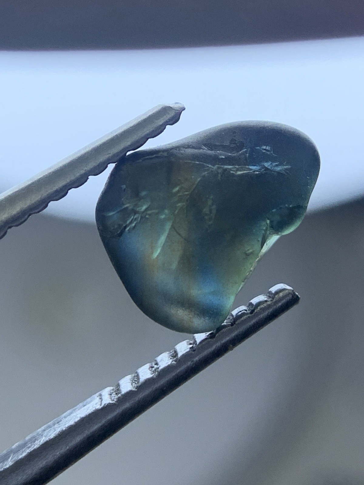 1.58 Crts Gorgeous Piece Facet Grade Blue & Green (Teal) sapphire Rough