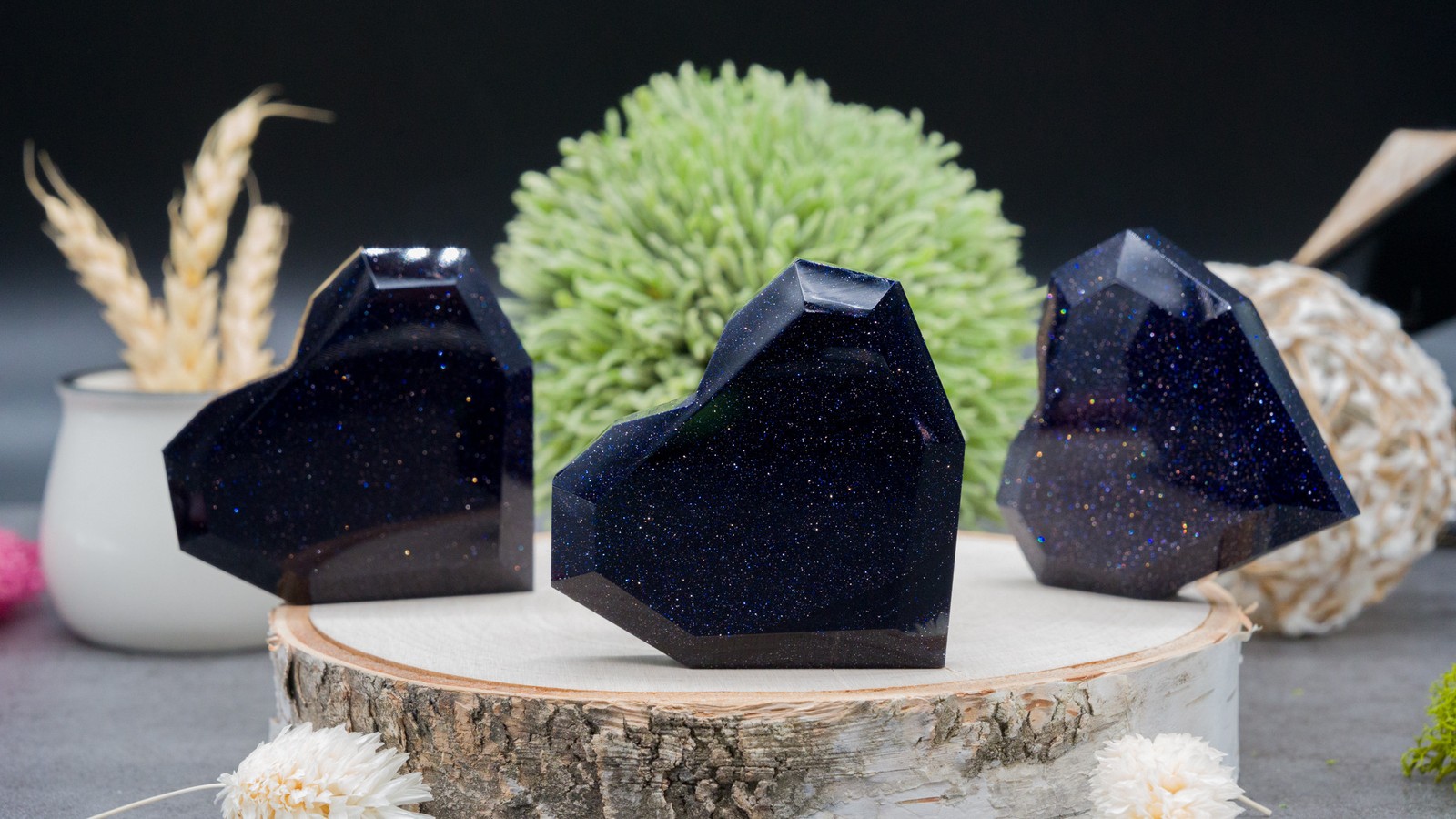 Blue Sandstone Geometric Heart Carving Spiritual Healing Meditation Pocket Stone