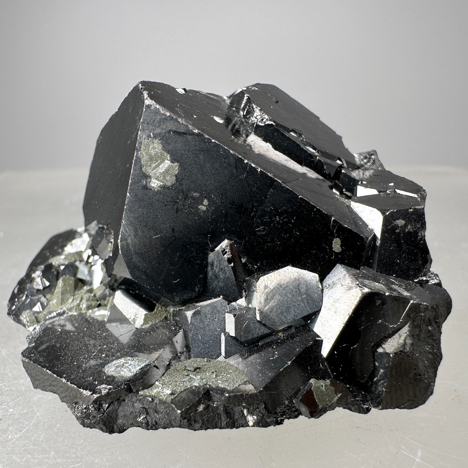 Magnetite: Huanggang Fe-Sn deposit, Chifeng City, Inner Mongolia, China