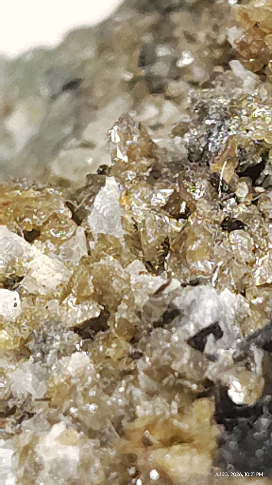 7″ Large Cabinet TITANITE SPHENE & HESSONITE GARNET Pak