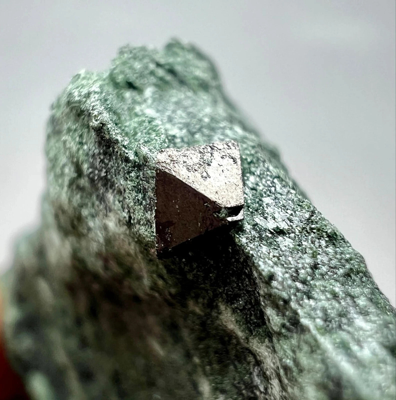 Natural Magnetite Crystals On Matrix 90 GM From Baluchistan Pakistan s14