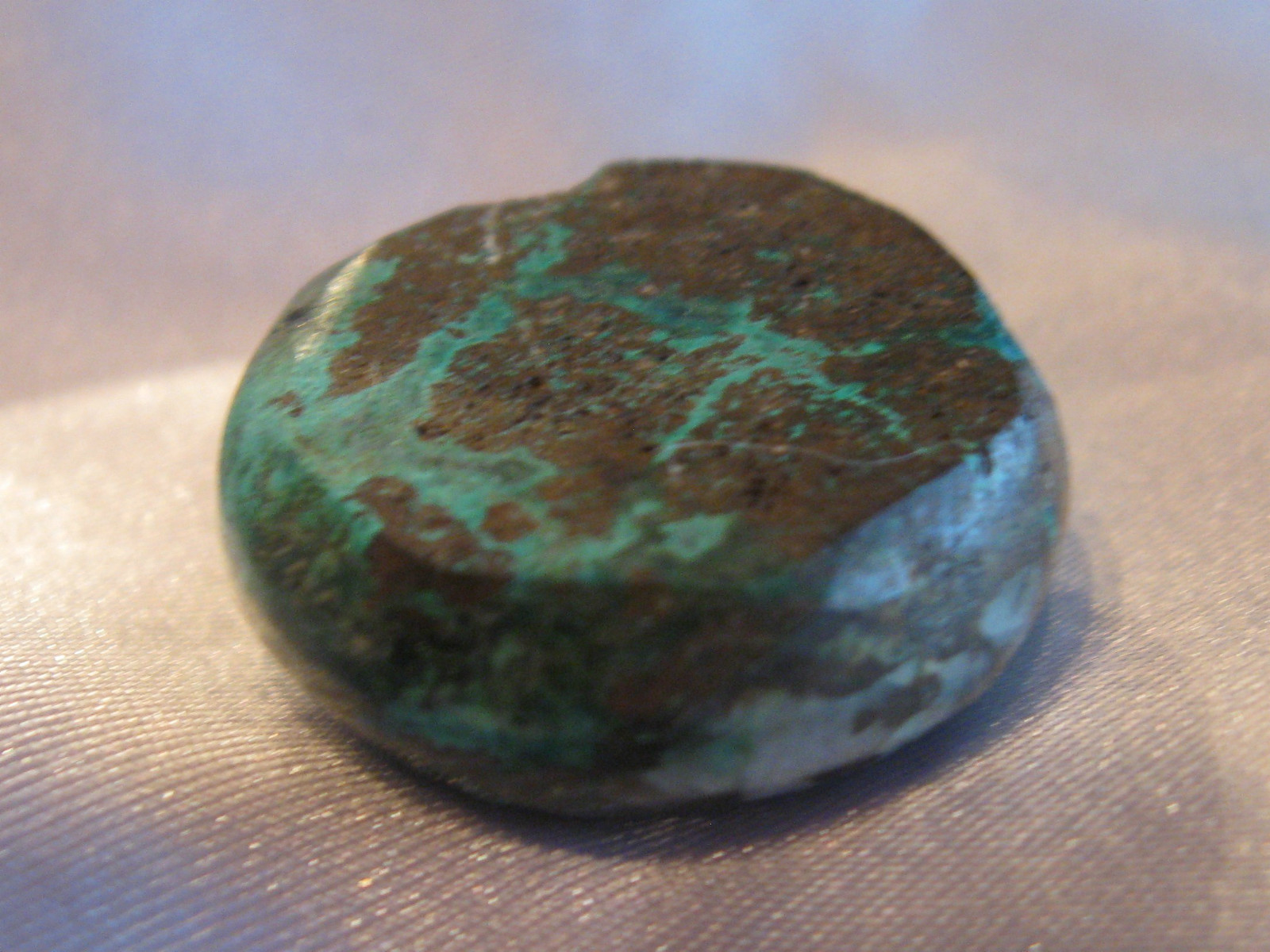 CHYRSCOLLA ROUND CAB FROM THE FAMOUS COPPER WORLD MINE1″ ACROSS 5/16 THICK