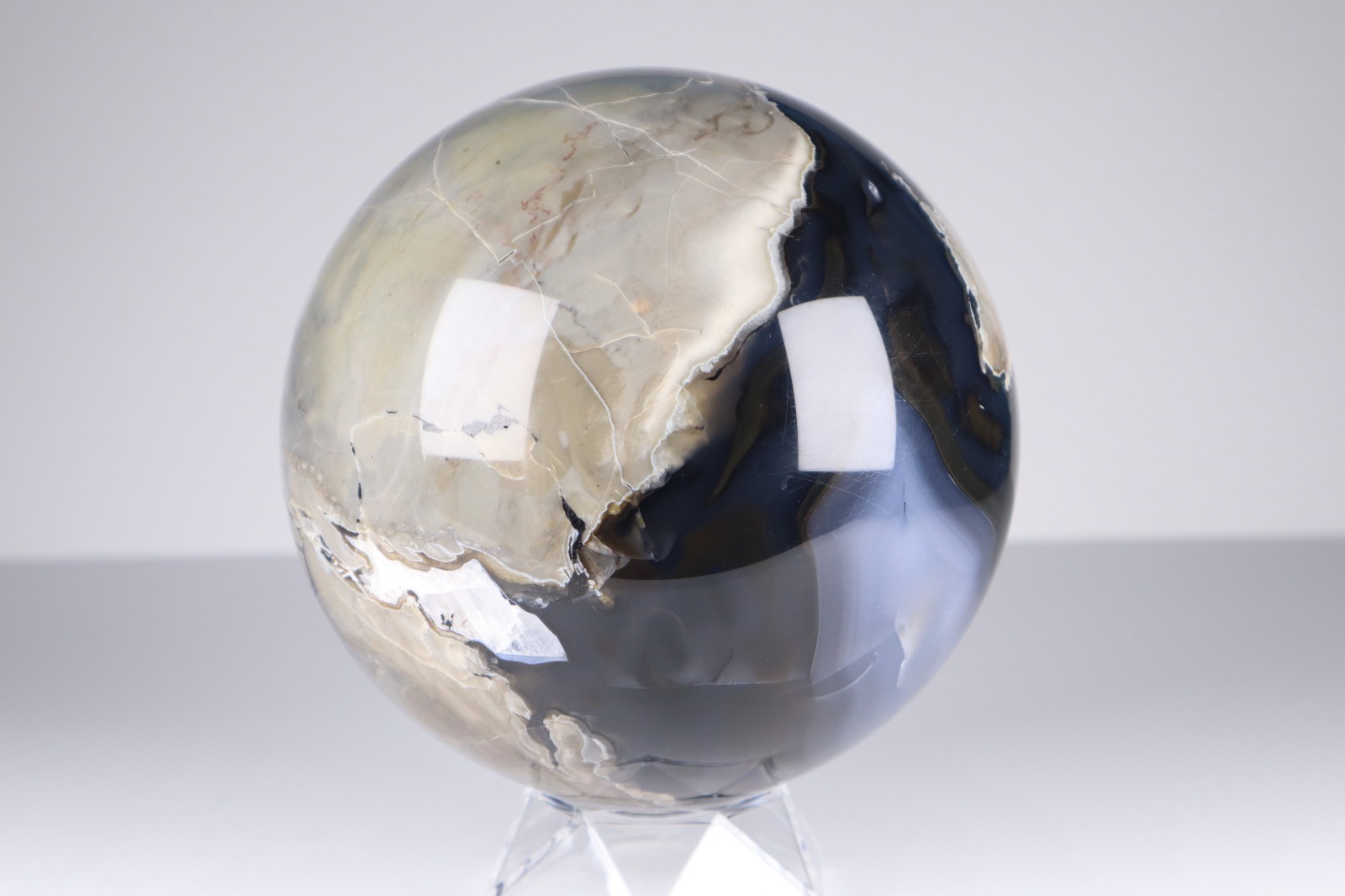 LARGE UV Reactive VOLCANO AGATE SPHERE Druzy Quartz Crystal Ball 145mm 3.75kg