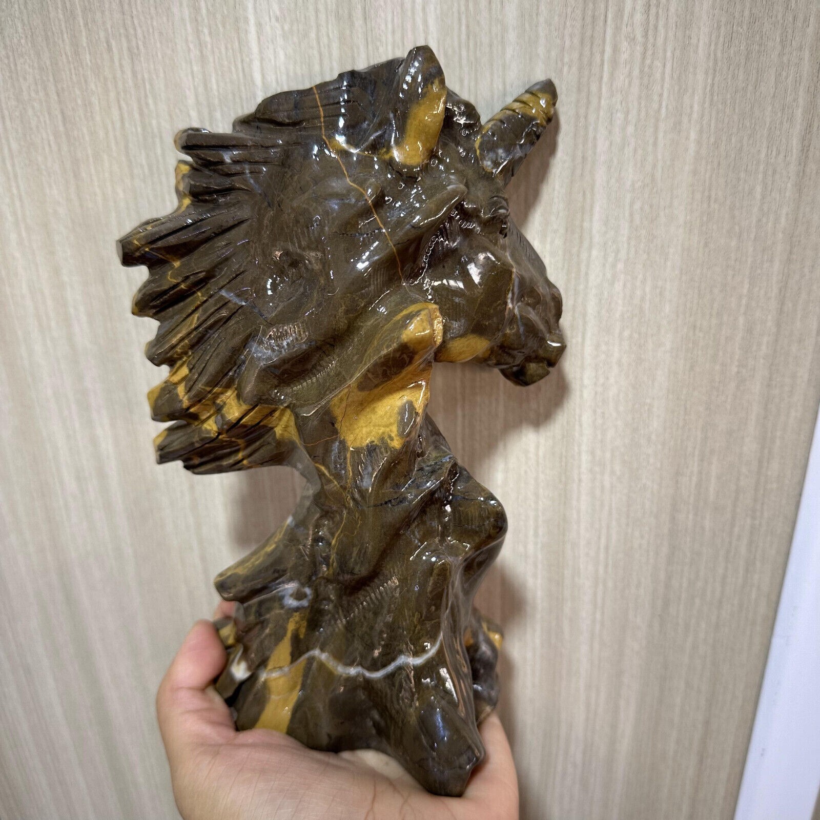 1pc natural Sand topaz hand engraving unicorn skull crystal healing energy gift