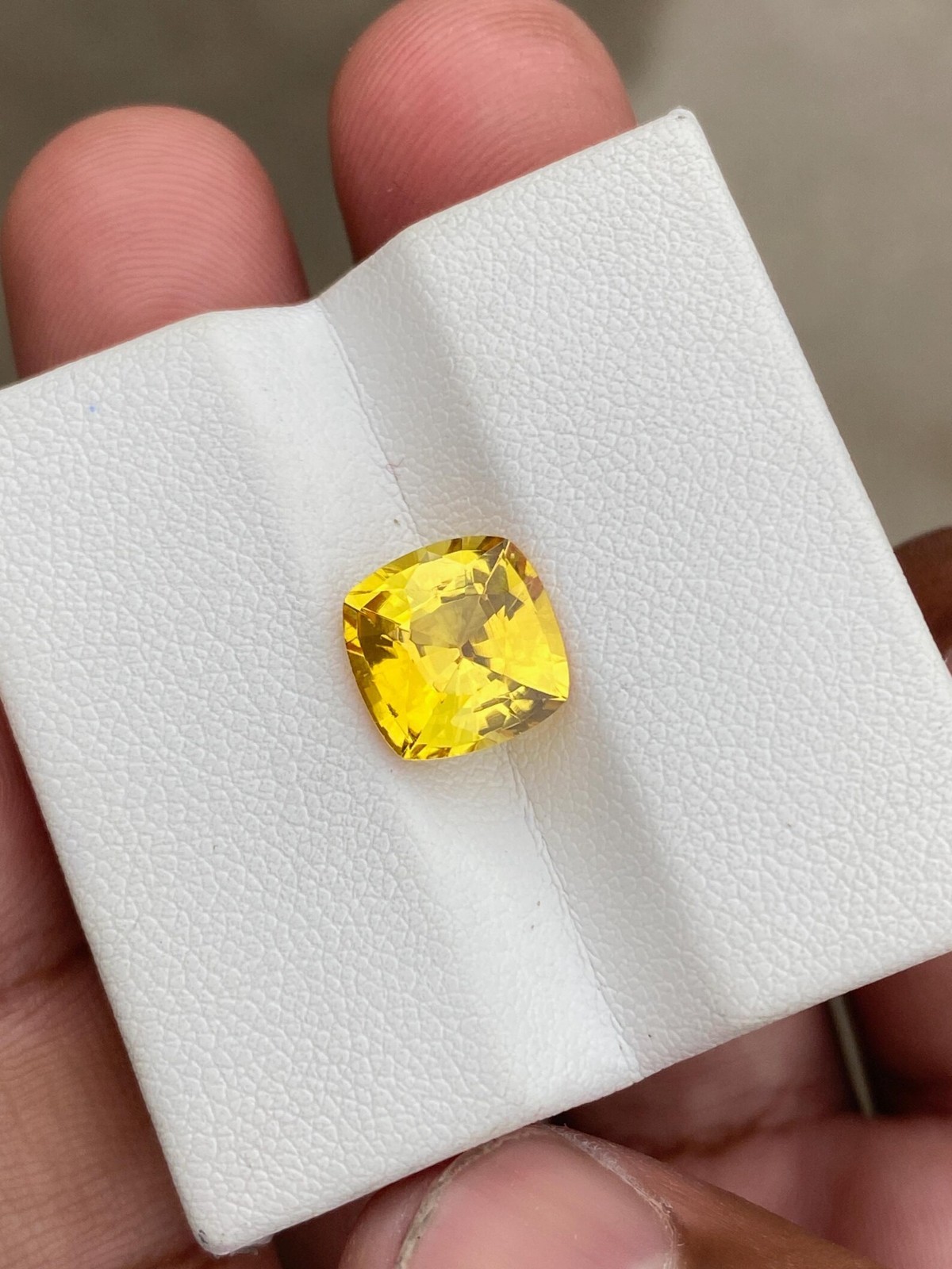 6 Ct Yellow Sapphire 10×10 mm Gemstone, Cushion Cut Lab Gorwn Stone For Jewelry