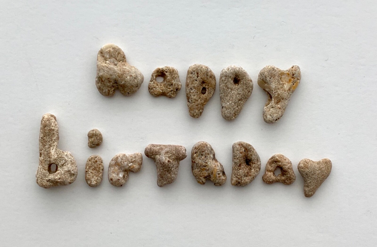HAPPY BIRTHDAY Beach Stones Natural Rocks Natural Letter Shaped Sign Text hag US