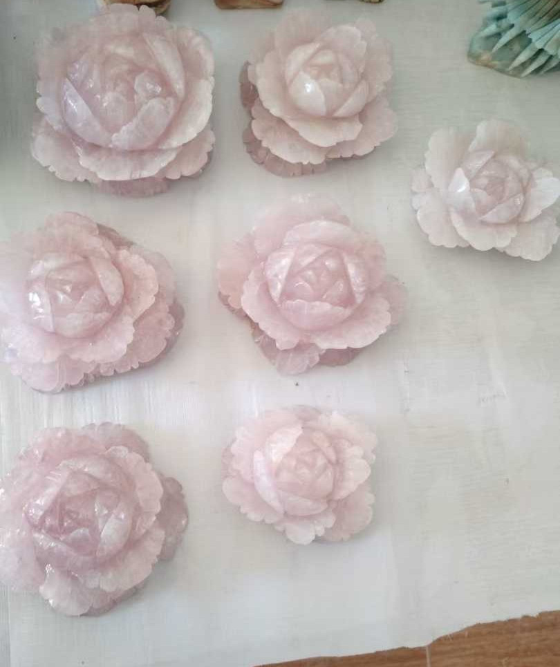 1pc Natural Pink Rose Quartz Carved Crystal Flower Skull Reiki Healing Decor