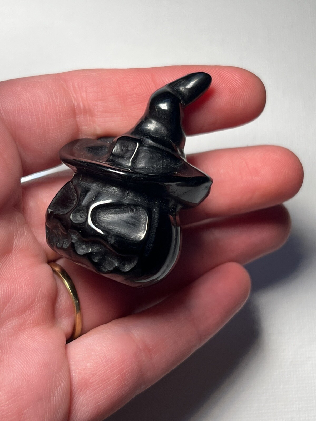 Black Obsidian – Pumpkin w/Witch Hat Carving