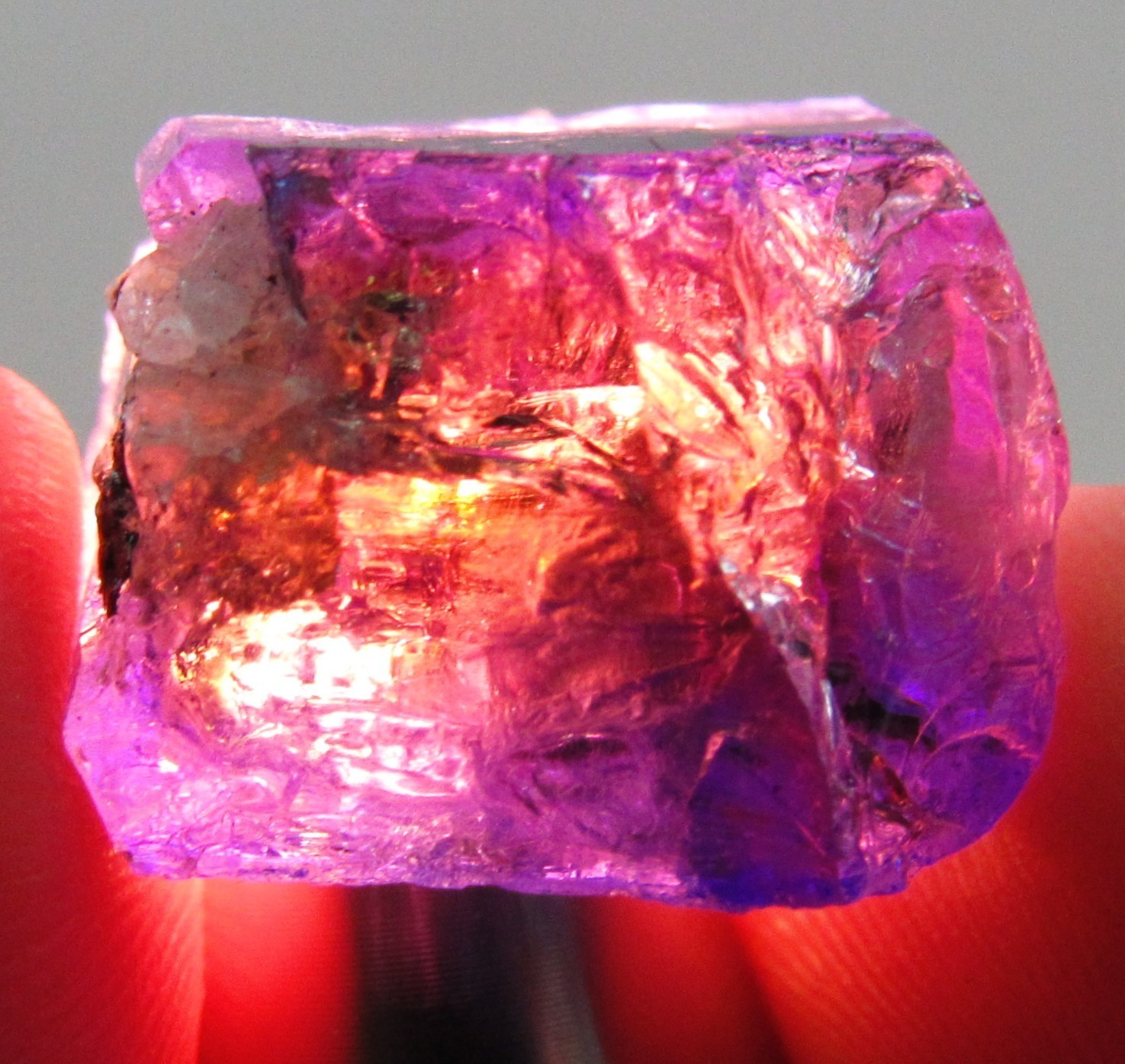 EXTRAORDINARY FINE UNHEATED GEM CLEAR TANZANITE CRYSTAL!!!! TANZANIA