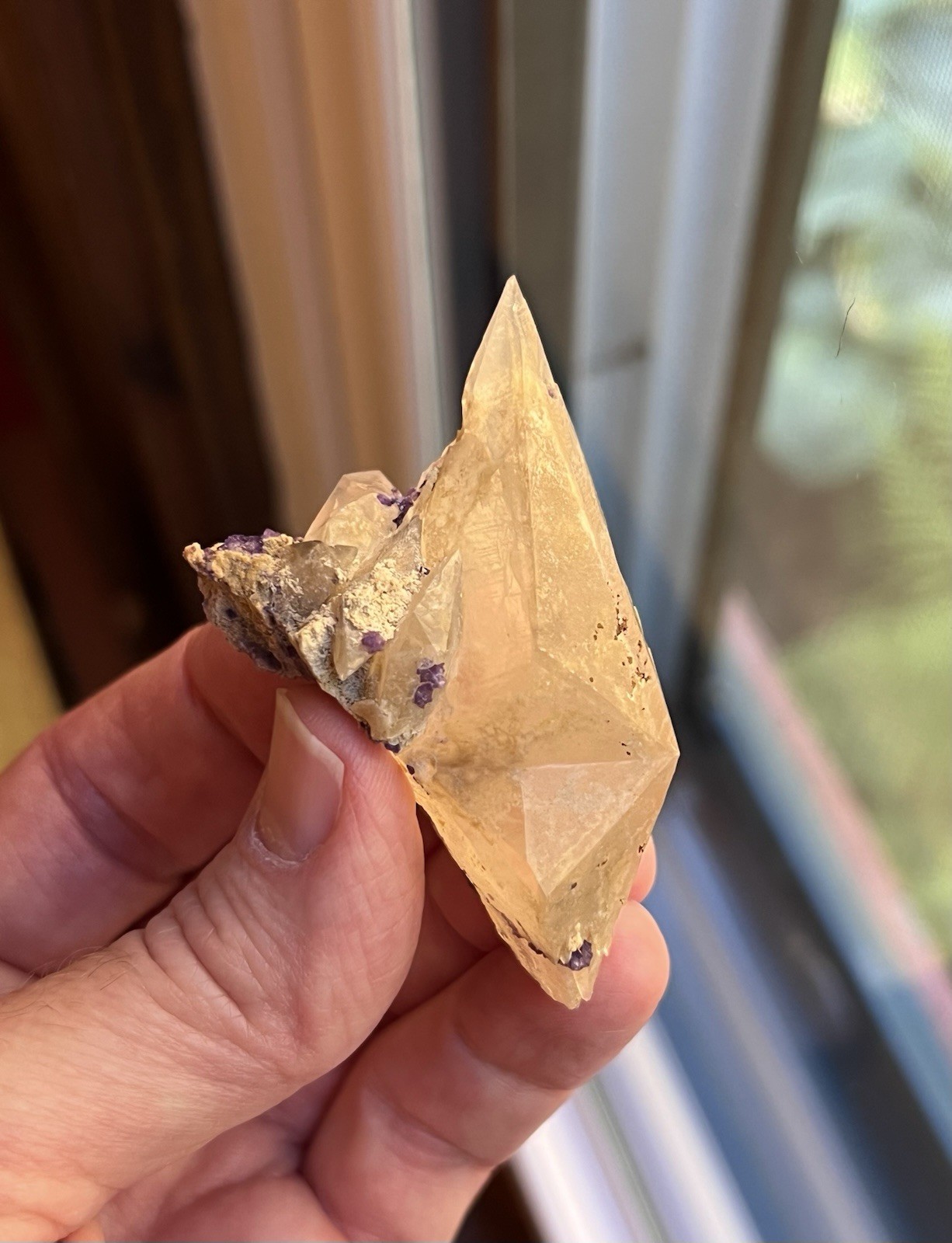 Calcite with Fluorite Mundy’s Landing Kentucky *Remarkable Twinning *Watch Video