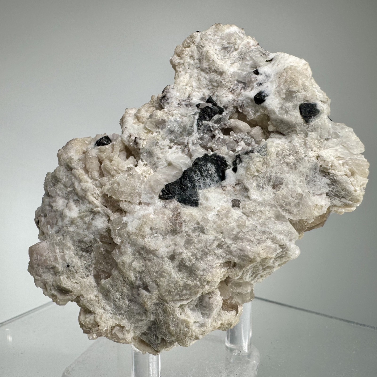 Fine Fluorescent Fluorapatite Crystals on Microcline: Himalaya mine, California
