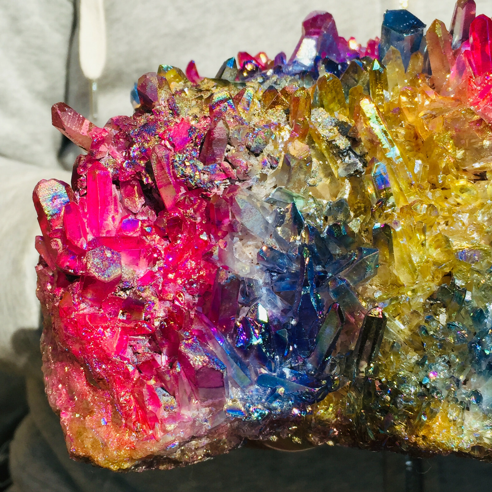 3155g Large Rainbow Aura Quartz Titanium Crystal Cluster Rough Specimen Healing