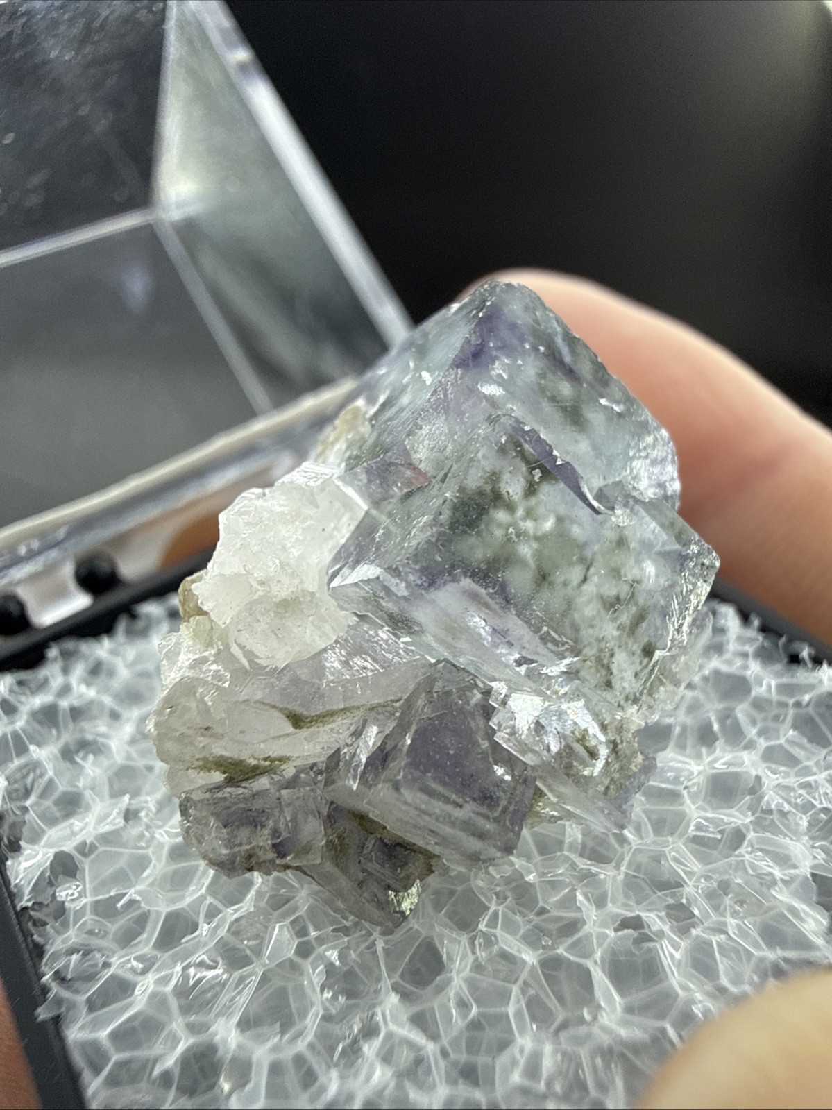 Yaogangxian YGX Transparent Fluorite Crystal Mineral Specimen 4.84g China