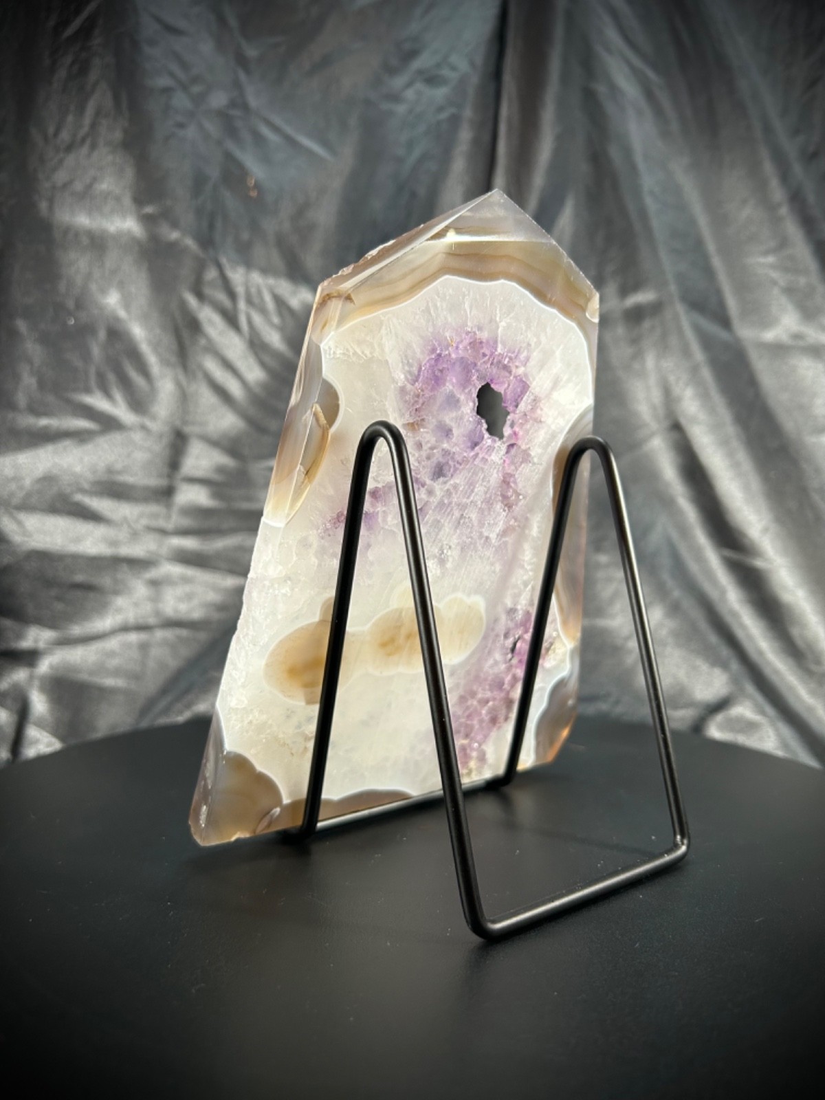 6.75″ Agate And Amethyst Slab Freeform With Metal Stand 1lb (454 grams)