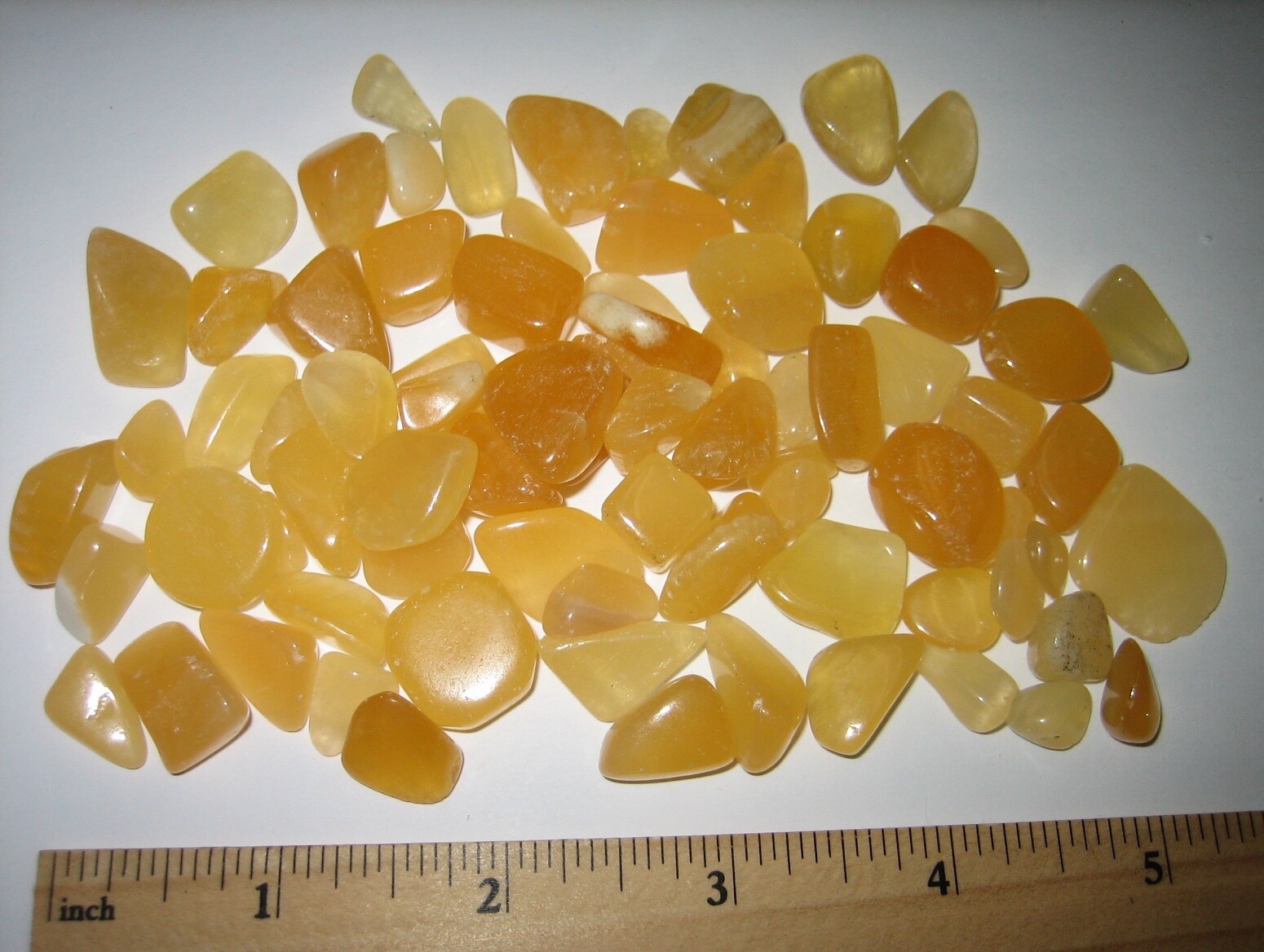 80 TUMBLED POLISHED 0.2″-0.8″ BRIGHT ORANGE CALCITE CRYSTAL STONES ~ 149grams *1
