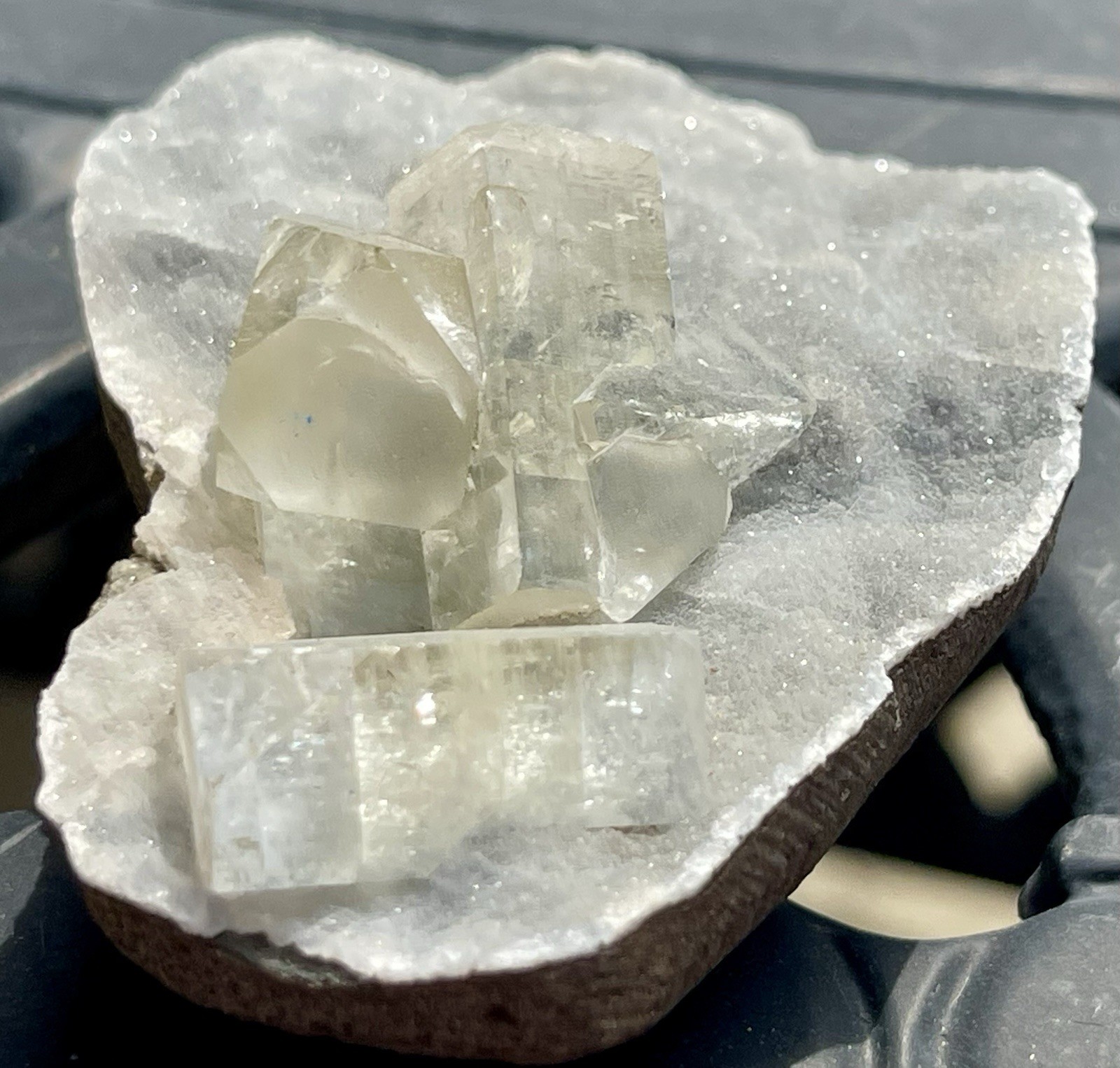 Apophyllite Chalcedony 124.84 Grams L 3 1/8” X W 2 5/64” X H 1 7/32” India