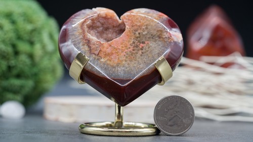 Gold Crystal Heart Stand Metal Retail Display Base Gemstone Specimen Holder Gift