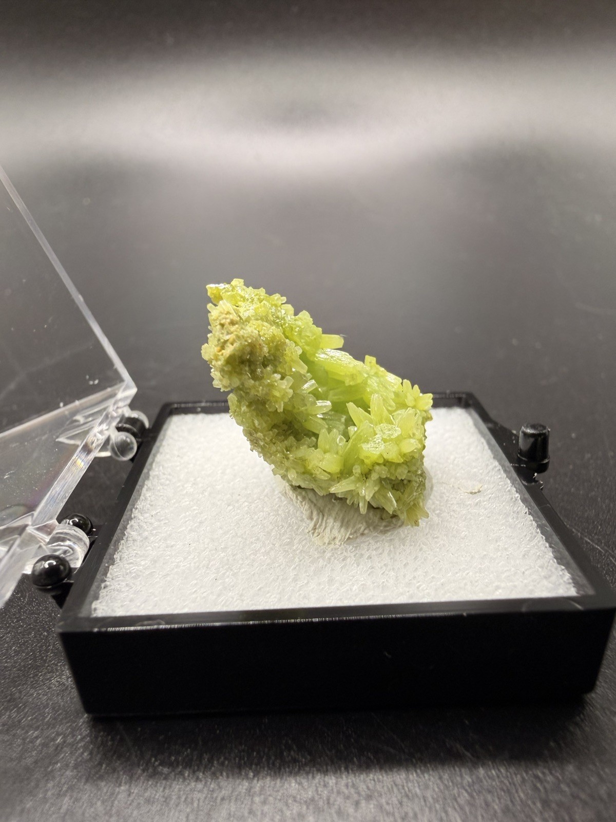 Vibrant Lime Green Pyromorphite Crystal Cluster (Thumbnail) – Guilin, China