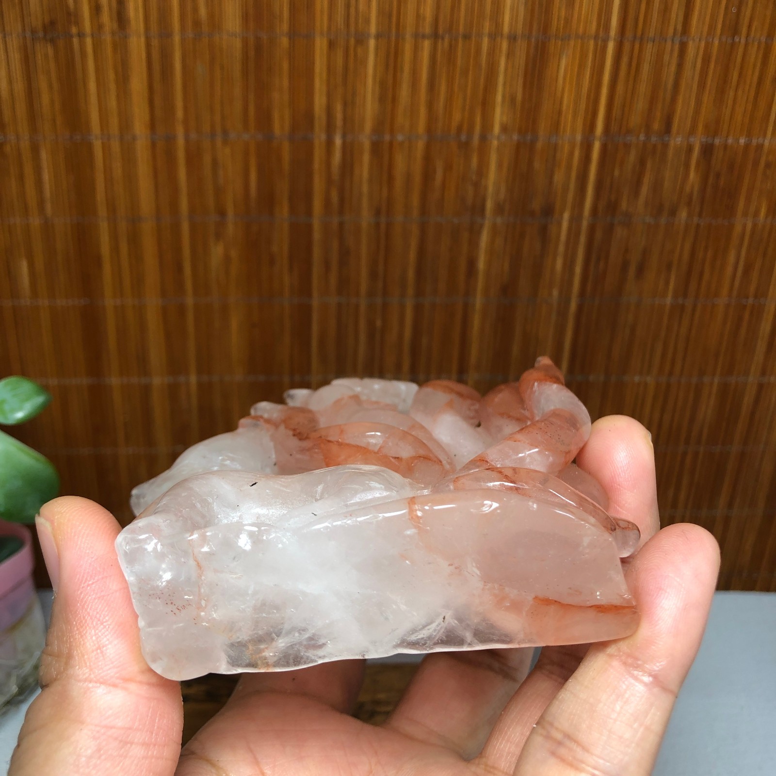 91mm Natural Red gum flower crystal carved Nine Tailed Fox specimens 175g A1799