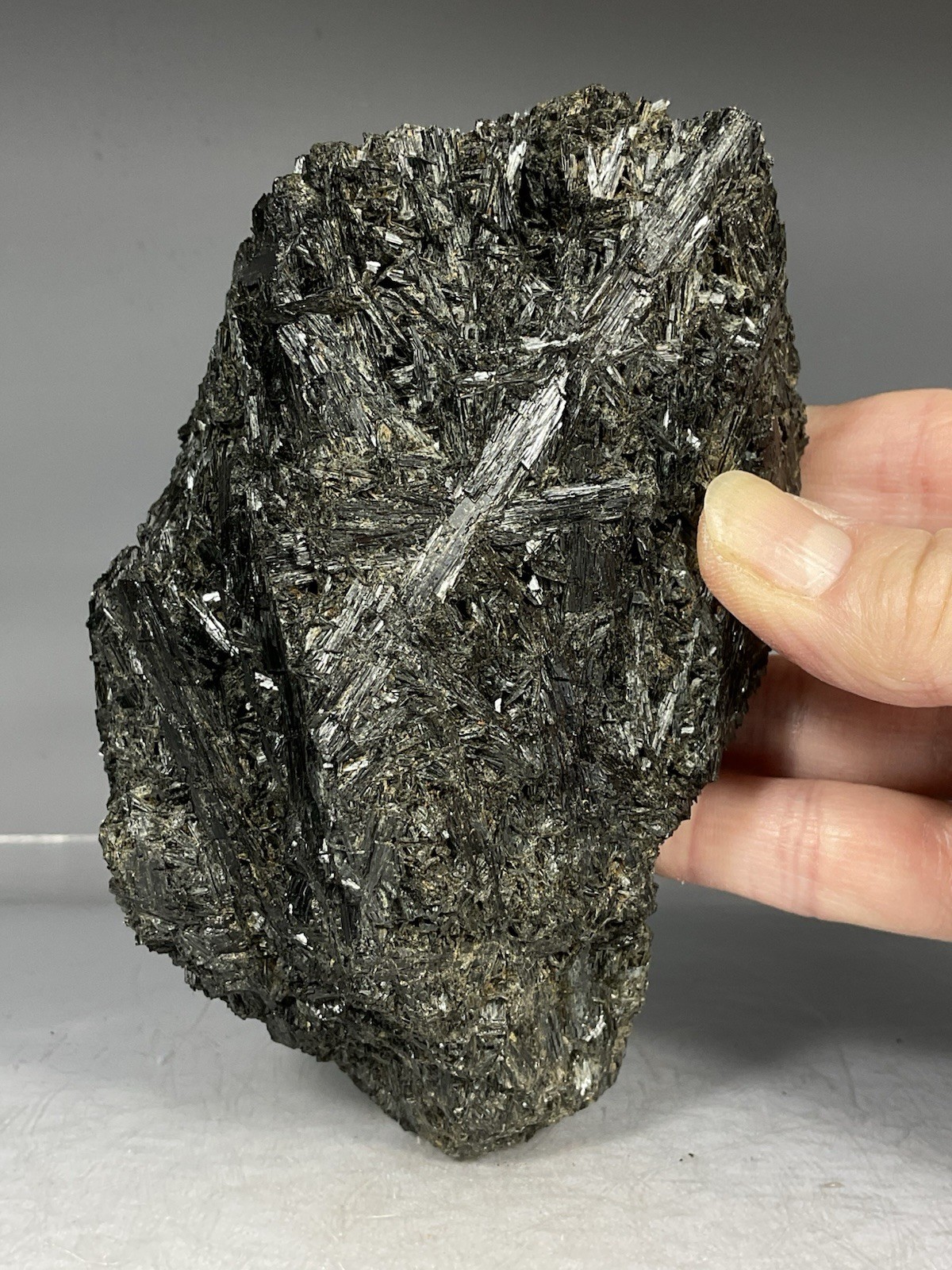 SS Rocks – Arfvedsonite (Imilchil, Morocco) 1.66lbs