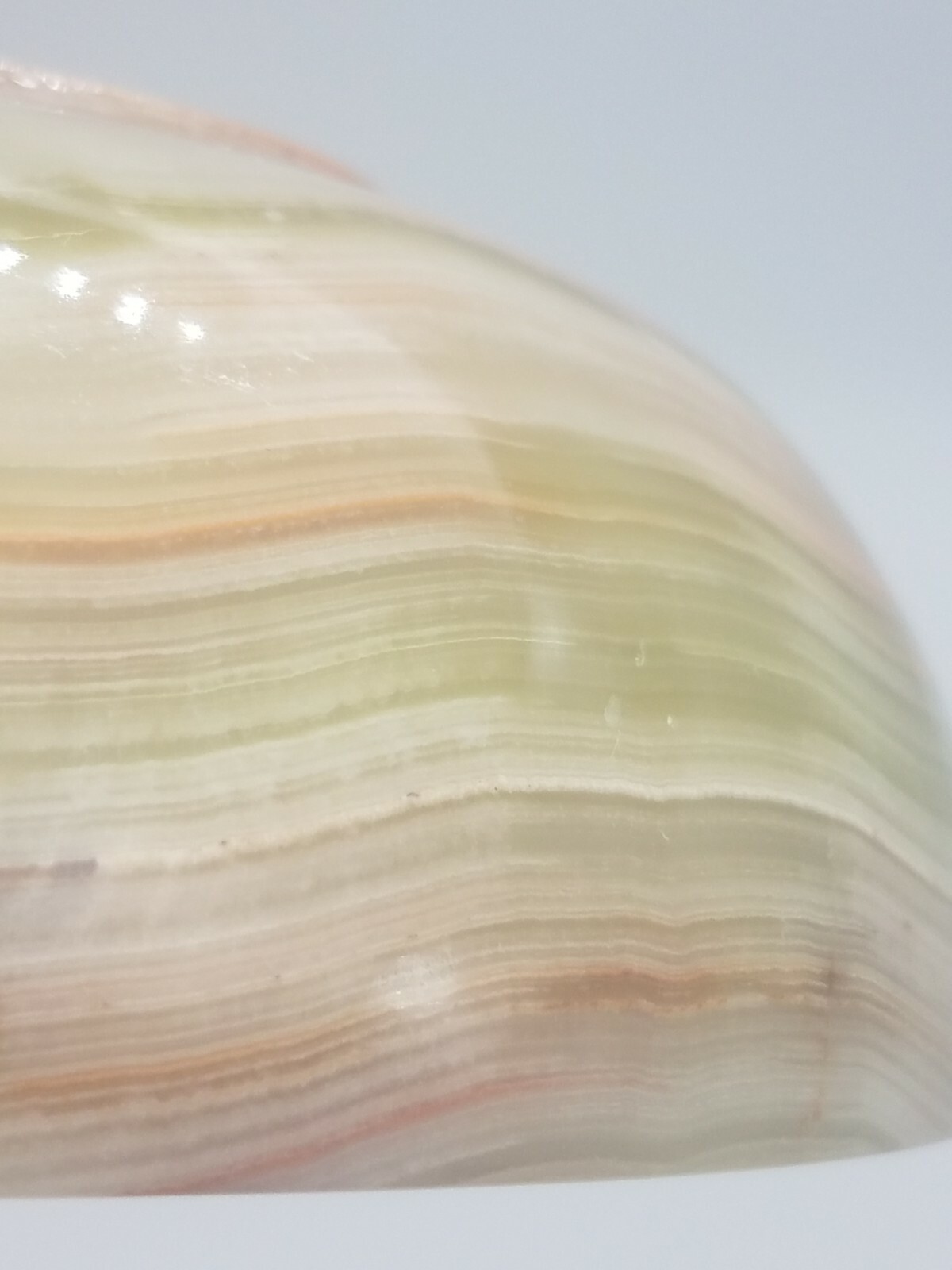 6″ Thin Carved Onyx Bowl Green, Red, Gold, Brown, White Veins