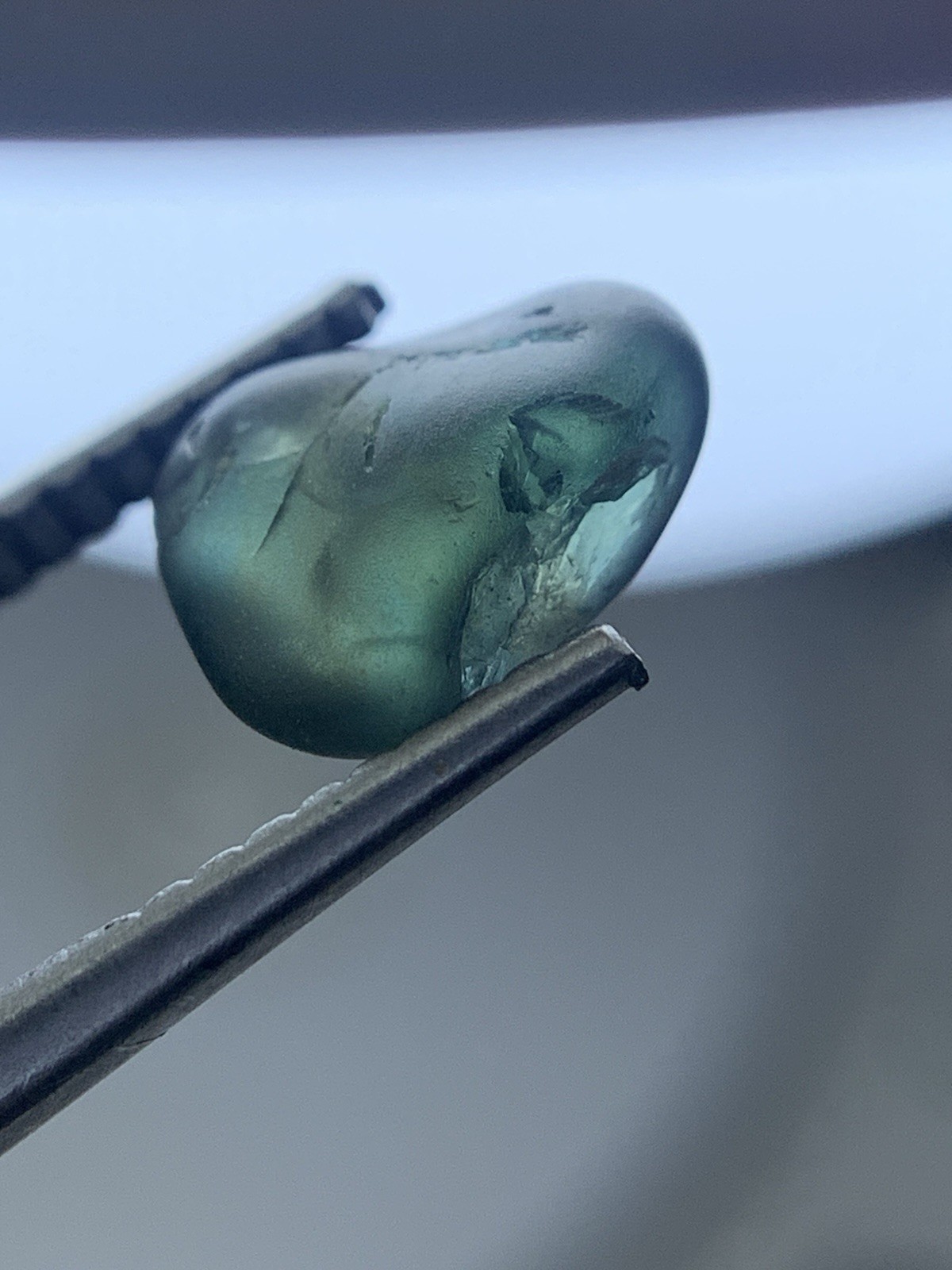 1.58 Crts Gorgeous Piece Facet Grade Blue & Green (Teal) sapphire Rough