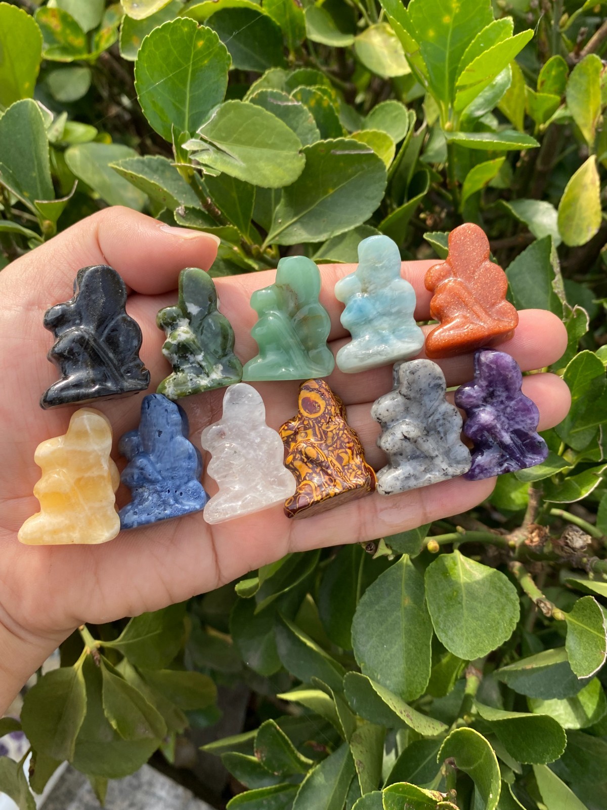 5pcs mixed Natural Quartz carved crystal fairy skull reiki healing gift random