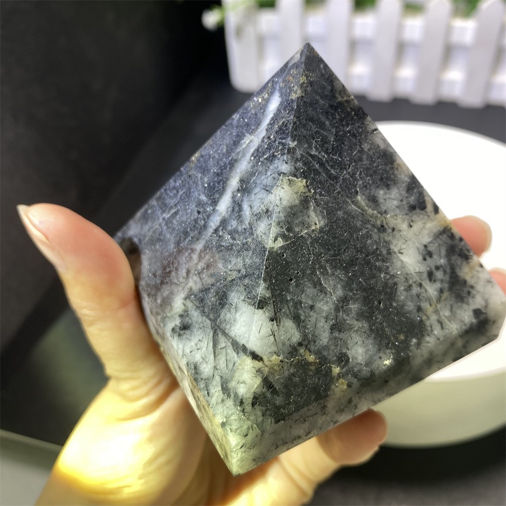 0.8LB 2.7″ Natural Black Rutiled Quartz Pyramid Statue Crystal Reiki Heal Decor