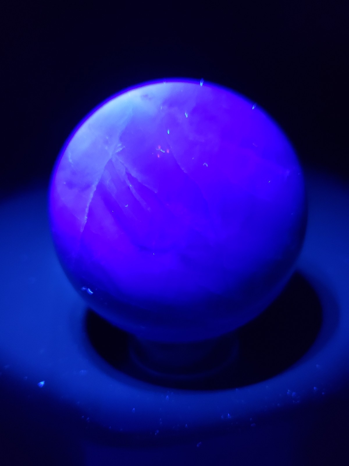 2.5″ Deep Blue Fluorite Quartz Crystal Sphere Ball Orb Rainbow UV, 457g or 1 lb