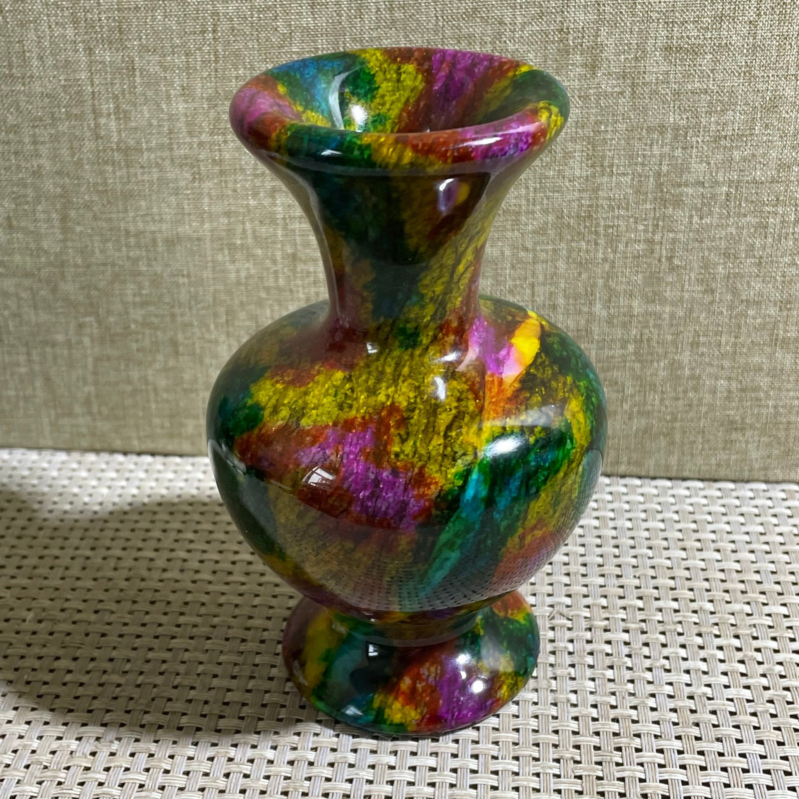 820g Seven Colors Jade vase specimen Decorative -Taiwan China