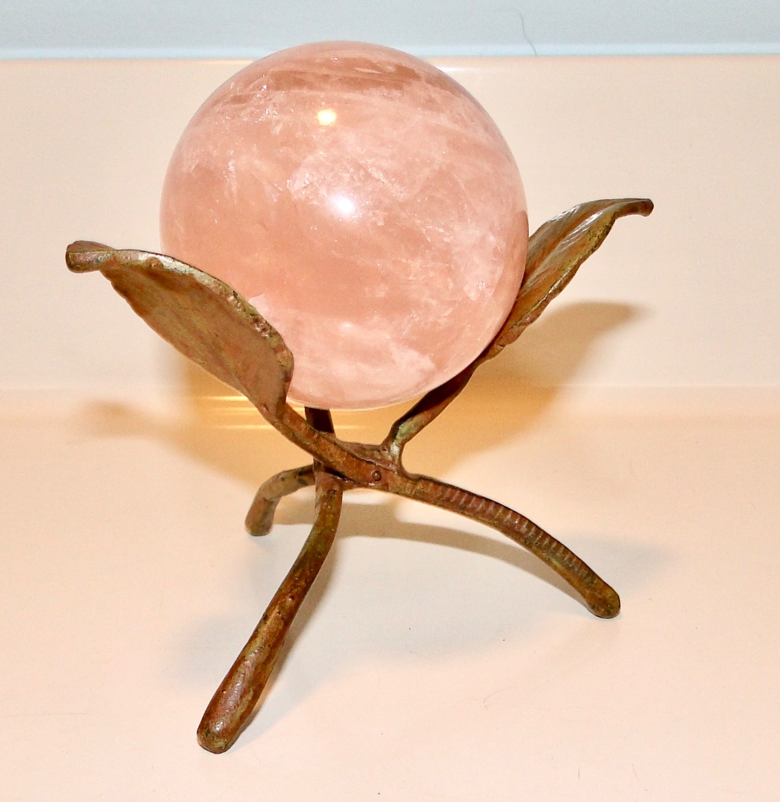 Pink ROSE QUARTZ ORB Ball Sphere + Brown Metal TWIG STAND 4 3/4″ Tall