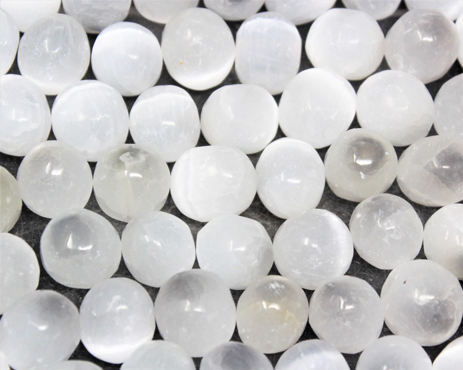 Selenite Tumbled Stones: Choose How Many (‘A’ Grade Polished Selenite Crystals)