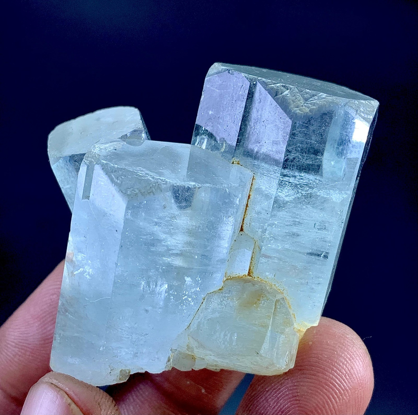 293Carat Top Quality Aquamarine Crystal From Skardu Pakistan.Rare Color