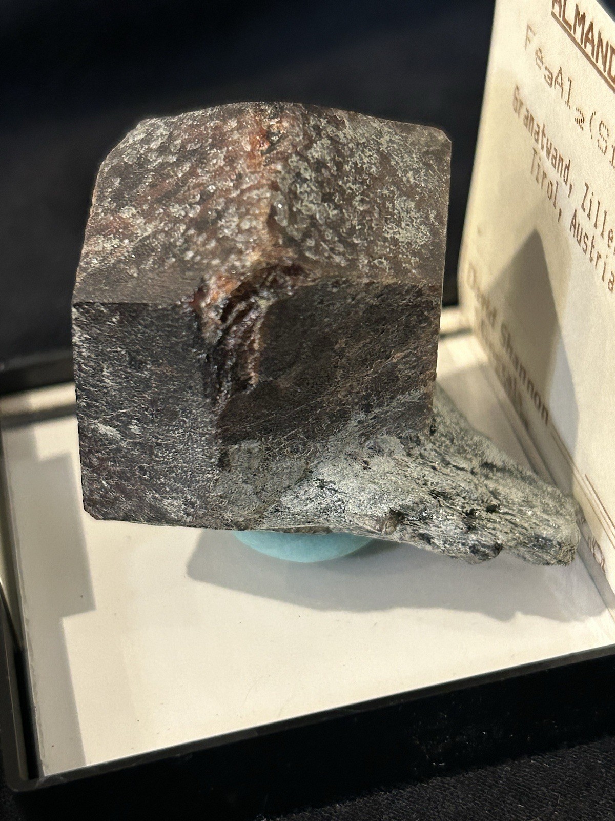 ALMANDINE Garnet Granatwand, Zlillertal, Tirol, Austria Xl Crystal 4×3.5 Cm