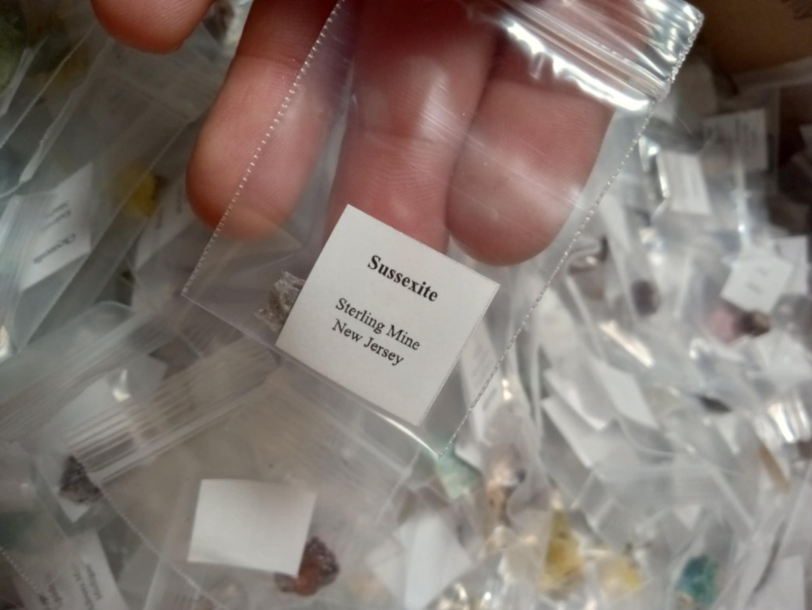 25 piece Bulk Micromount Thumbnail Mineral Collection