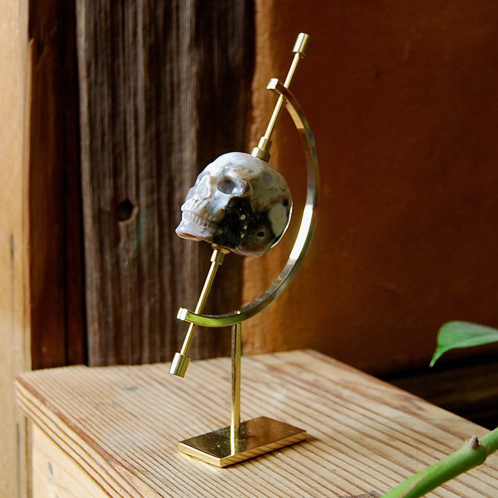 Caliper Crystal Display Stand in Brass 6.5in