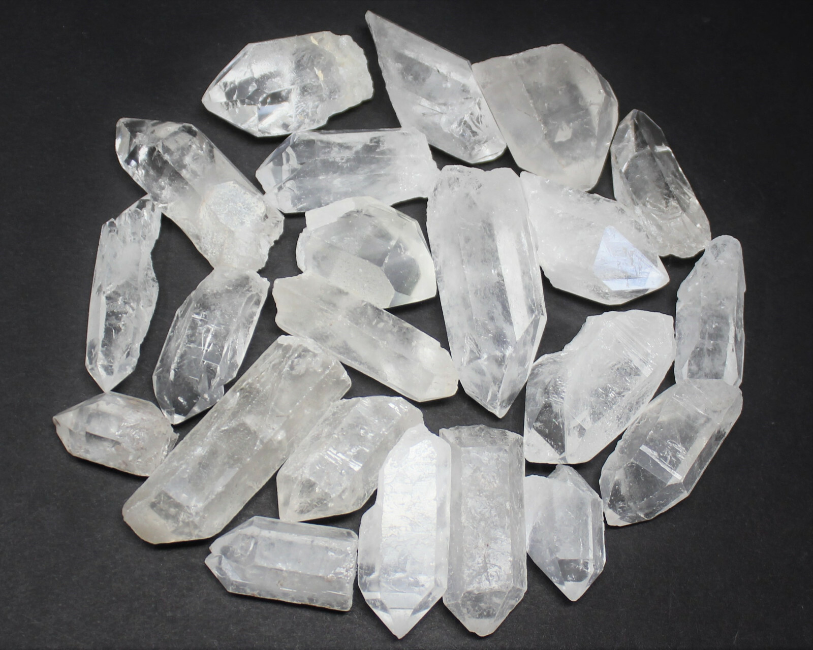 500 Carat Lot Natural Clear Quartz Crystal Points Wand US Seller (100 Gram)