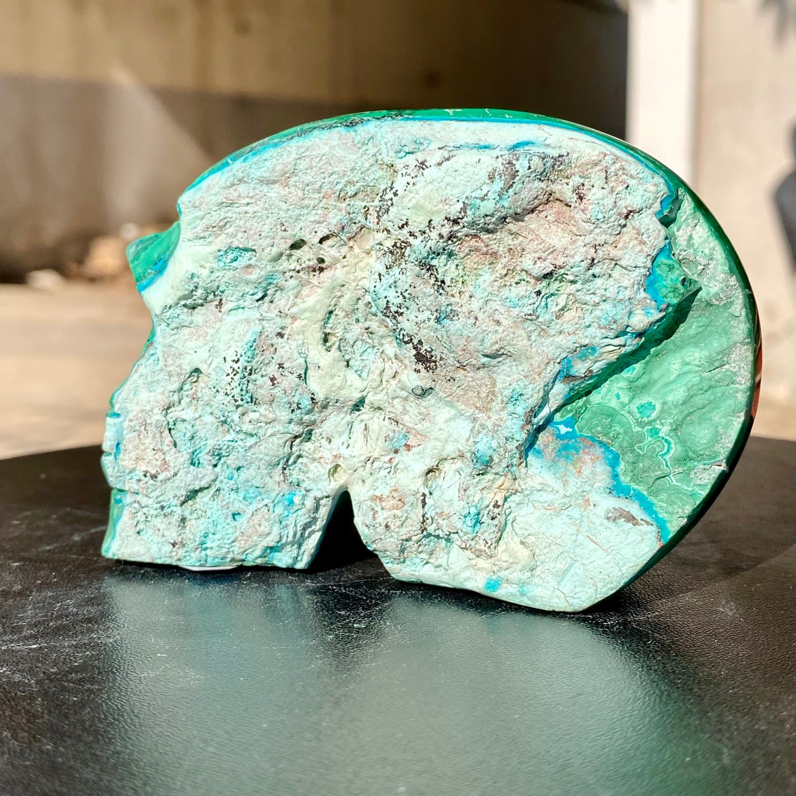 418G Natural Malachite silicon Quartz Crystal Skull Carved Stone Skeleton