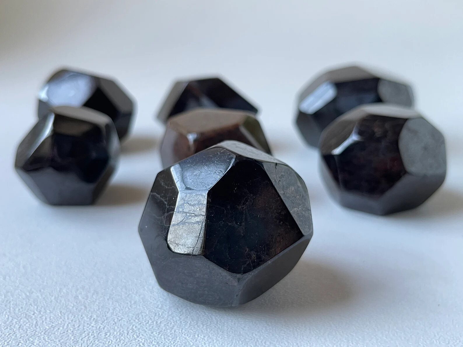 Extra Large Garnet 8 Sides Polished,1.75 to 3″ Polished Almandine Garnet Faceted