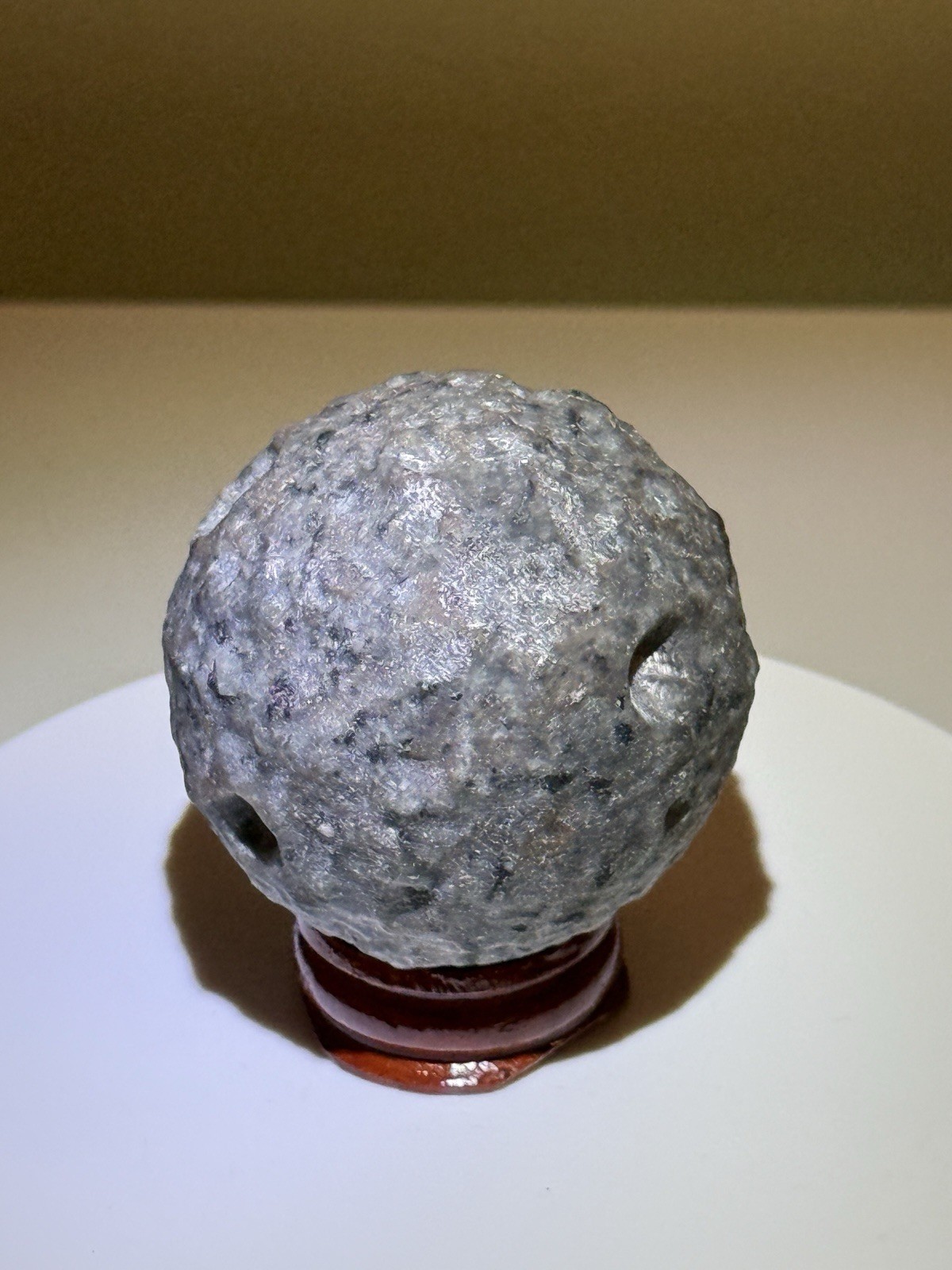 FLUORESCENT Sodalite-bearing Syenite (Yooperlite) Carved Moon Sphere w/ Stand