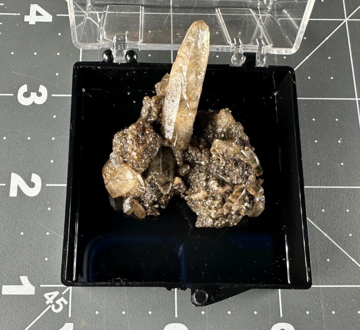 ➤ 1-1/2″ CALCITE CRYSTAL CLUSTER – Pleasant Ridge Rensselaer Indiana VIDEO➤833
