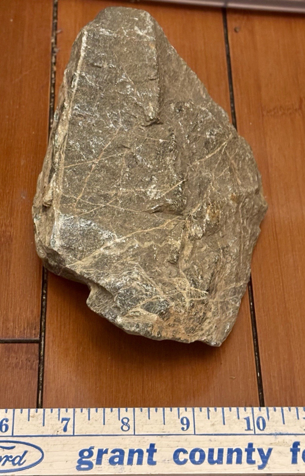 Scarce Antique Verde In Matrix From Michigan – 3lbs 6+ Oz – Lapidary Or Display