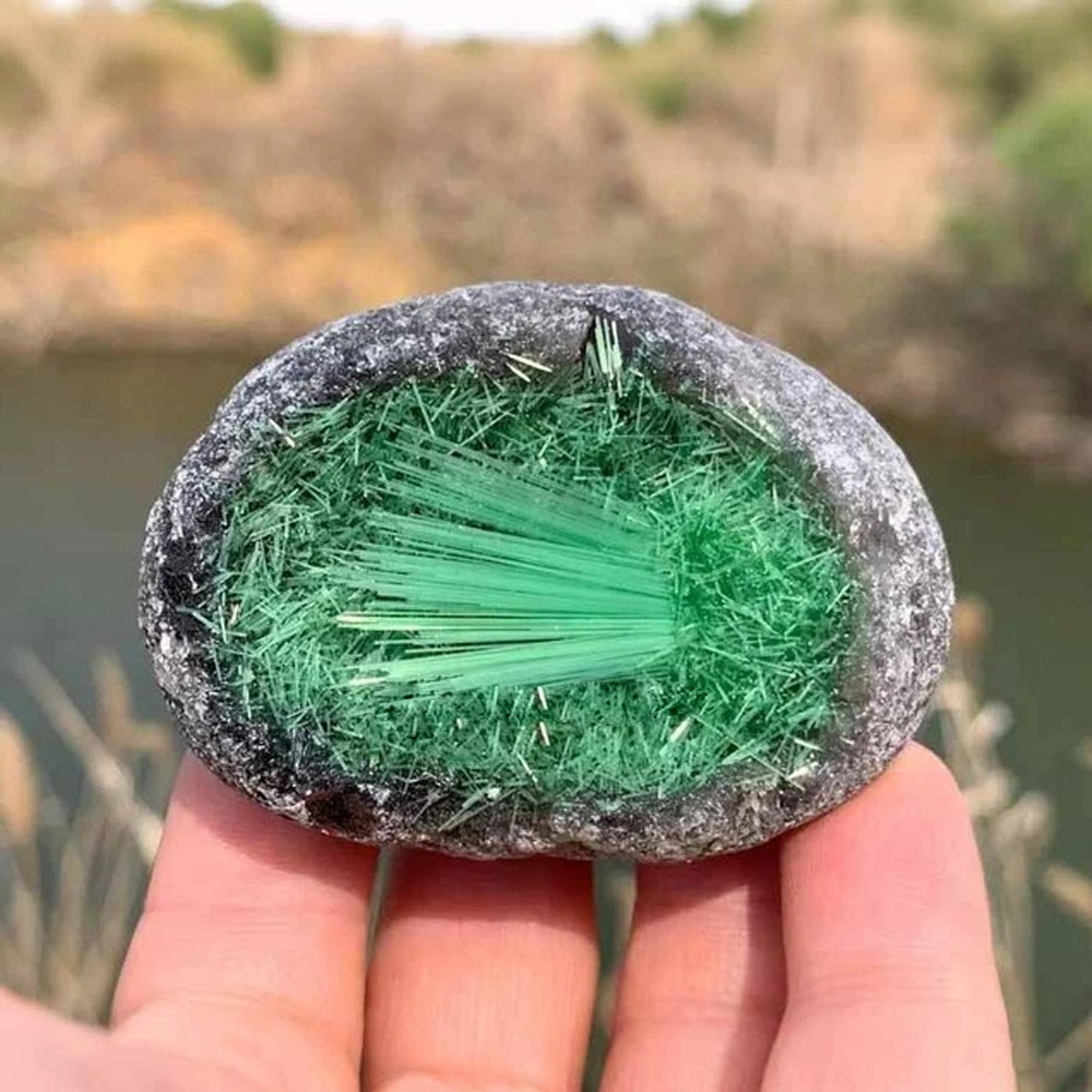 Natural Raw Magnetite Goethite Green Copper Ore Mineral Cluster Geode Specimens