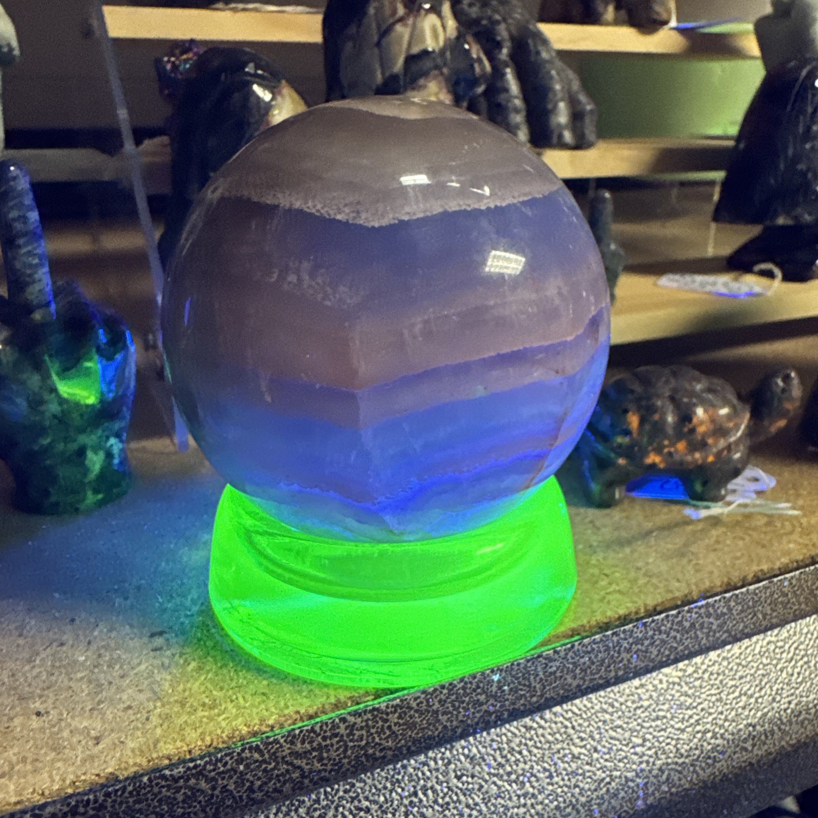 5879 Uranium Glass Sphere Holder .8”T ID 1.5” OD 2.4”DIA Wt. 3.1 Oz.