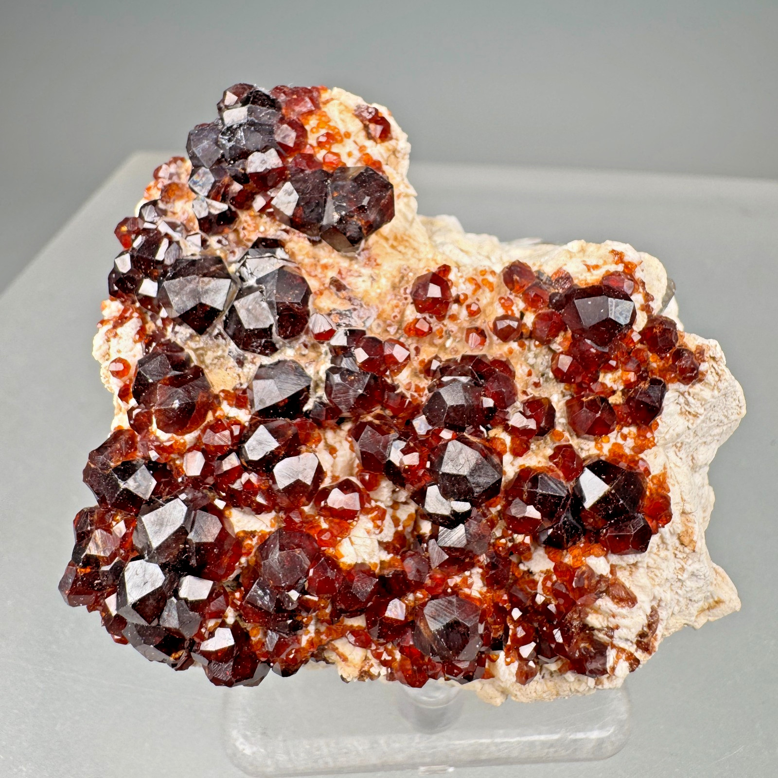 Beautiful Gemmy Red Spessartine Crystals on Microcline: Tongbei, Fujian, China